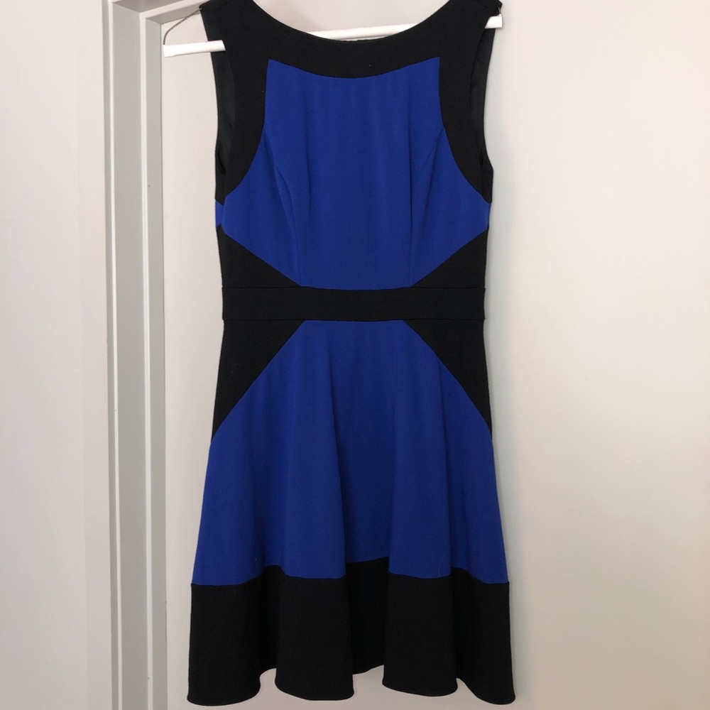 Designer Shoshanna, Size 4, Black & Royal Blue
